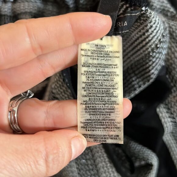 BCBGMAXAZRIA SzXS ASYMMETRICAL STRIPE SLEEVELESS A-LINE DRESS METALLIC Sz-Large - Picture 11 of 14